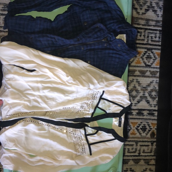 Zip up flannel and dress shirt - Picture 1 of 1